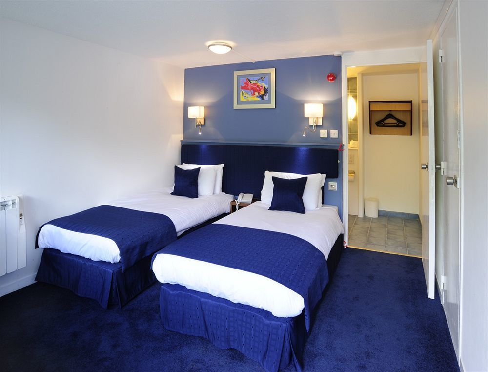 The Hotel Rafiya, Redditch Exterior foto